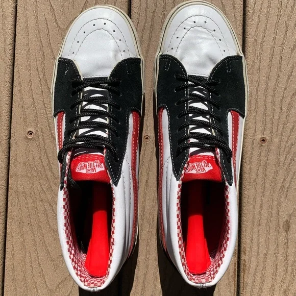 Vans Men's Black and Red Sneakers - Picture 2 of 5